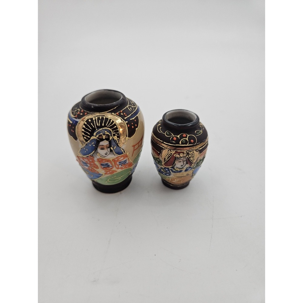Vintage Japanese Miniature Bud Vases. Satsuma Style Set of 2